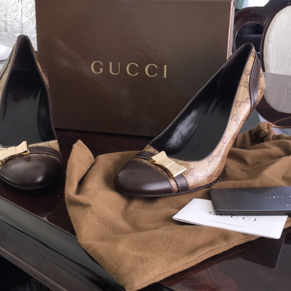 Heels - Picture 3 of 6